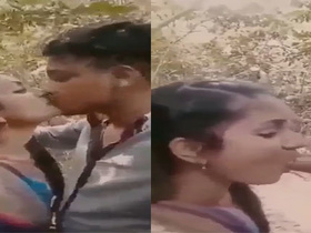 A village girl from Sylheti performs a blowjob on Valentine's Day