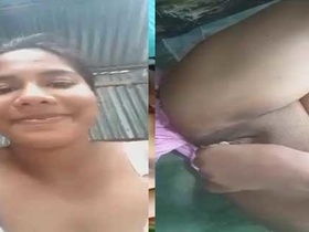 Horny girl Dehati gives a handjob to her partner