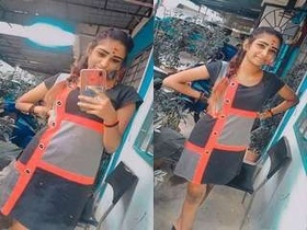 Tamil girl gives a blowjob and gets fucked in a steamy video