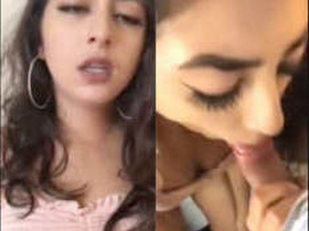 Desi NRI gets her pussy licked and returns the favor with a blowjob