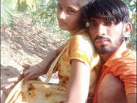 Desi teen sends explicit MMS and gets fucked hard