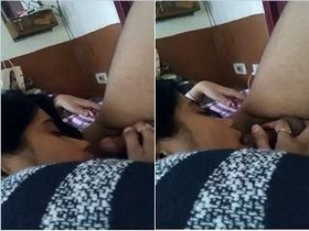 Desi Indian girl gives a sensual blowjob