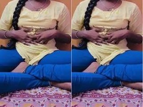 Tamil girl flaunts her boobs and pussy