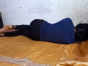 Tamil maid gets rough in this hardcore sex video