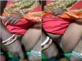 Desi village bhabha and muli come together in steamy video
