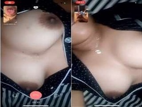 Curvy Latina flaunts her body and masturbates on video call