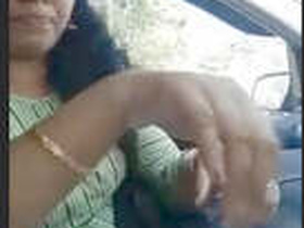 Indian girl Mallu performs oral sex in a parked car