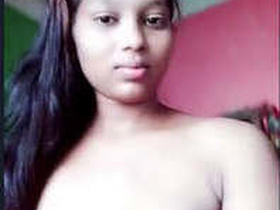 Indian bhabhi gets naughty on camera