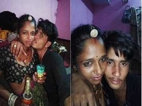 Desi housewife indulges in steamy sex with her lover while her husband is away