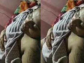 Indian aunt Varsha gets fucked and sucked at home