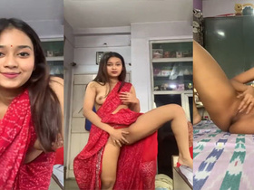 Indian village girl shows off her sexy body in a striptease performance