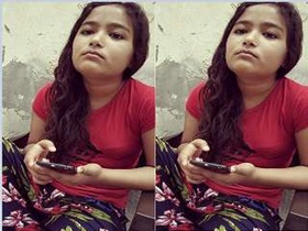 Exclusive video of a cute Indian girl taking a bath