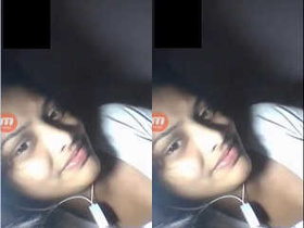 Exclusive video of Indian girl flaunting her body on Vk