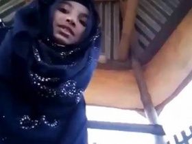 Cute Desi teen shows off her sexy pussy in a hijab