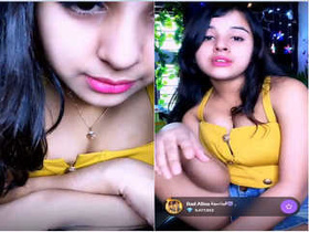 Cute Indian girl Alina flaunts her body in exclusive porn video