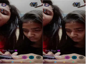 Amateur Indian lesbo shows off their nude bodies