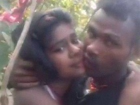 Outdoor sex video of Indian tribal couple