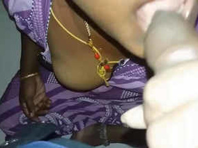 Amateur Tamil bhabhi gives a hot blowjob in a homemade video