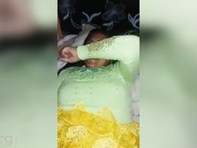 Indian babe's secret sex tape goes viral