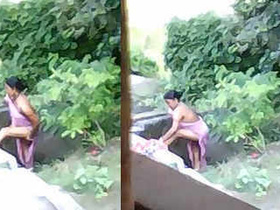 Desi boudi enjoys outdoor sex in tub