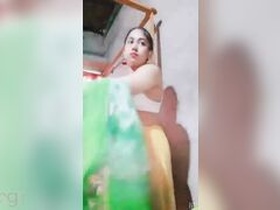 Curvy Indian babe flaunts her big boobs and fingers herself