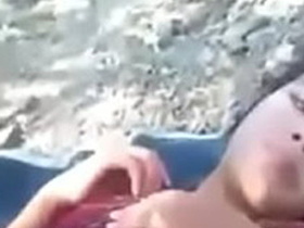 Desi hottie Pari gets naughty in the great outdoors