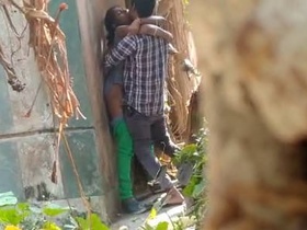 Desi college student films outdoor sex tape