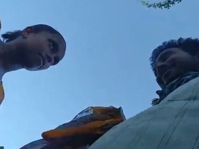 Fucking in the outdoors with a bhabi