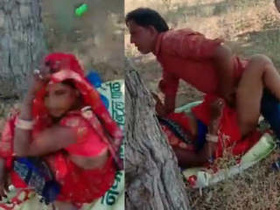 Desi aunt caught having sex in the village