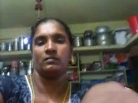 Indian village bhabhi flaunts her big boobs
