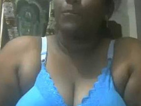 Indian desi amateur gives herself a sensual massage in front of the camera