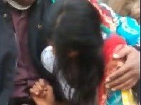 Desi couple engages in outdoor oral sex in village