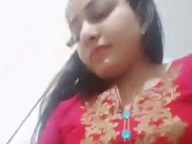 Sensual Indian girl gets her wet pussy licked