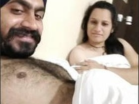 Bhabi in hotel with lover