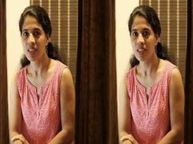 Desi bhabhi's exclusive nude selfies collection