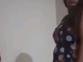 Desi aunts in Lucknow get naughty in XXX videos