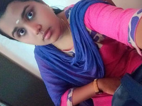 Cute desi college girl bares it all on webcam