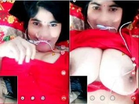 Punjabi girl flaunts her big boobs on video call