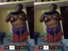 Indian amateur bhabhi proudly displays her big breasts