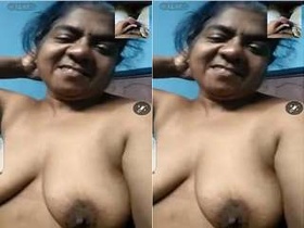 Indian wife strips down to her lingerie for an intimate video