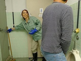 Uncensored Japanese cleaning lady Maki Koizumi gives a blowjob