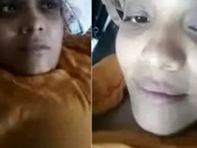 Indian desi girl flaunts and hides her perky boobs in a video