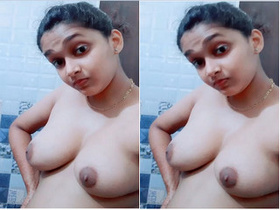 Amateur Indian girl flaunts her breasts and bush in exclusive video