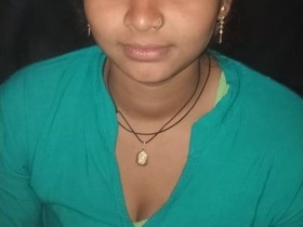 Outdoor sex with a village girl in the jungle
