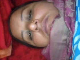 Mature Indian bhabhi gets fucked hard