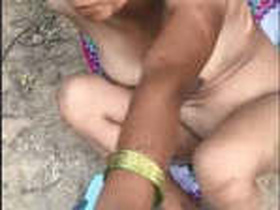 Randi's nude caputura in video clip 1