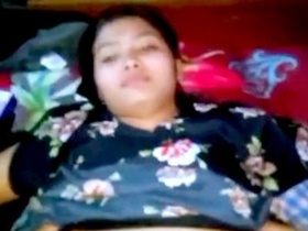 Mms video of a DeSi girl giving oral and having sex