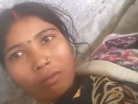 Village bhabhi's smooth pussy gets pounded in this steamy video