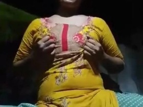 Bhabi from village masturbating and fingering in HD video