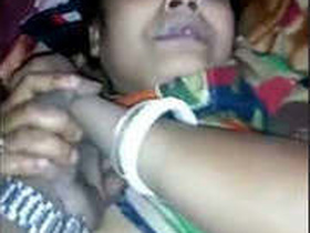Desi Aunty caught on camera getting fucked